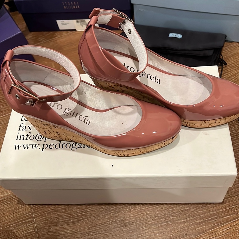 Patent leather wedges